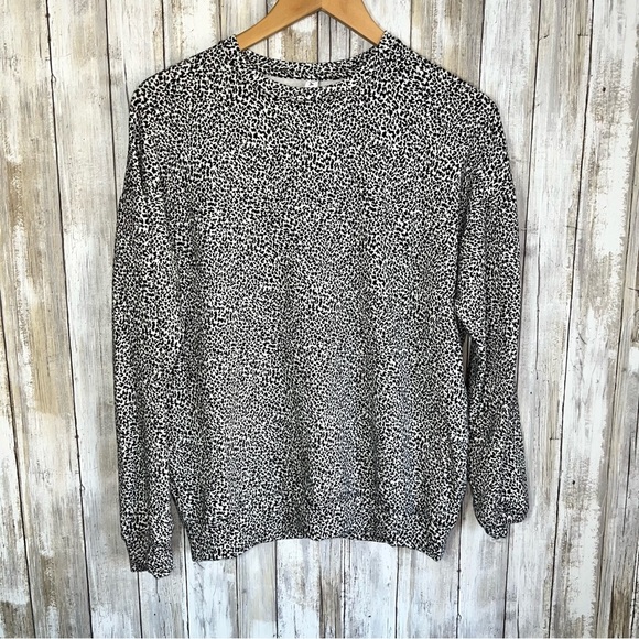 Athleta Micro Cheetah Black/ Seasalt Balance Pullover Sweatshirt XS - Picture 2 of 6